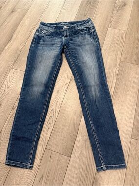 Amethyst Jeans Women's Medium Blue Skinny Jeans